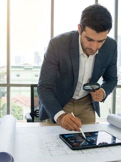 Gutachter und Sachverständige bei der digitalen Dokumentenanalyse